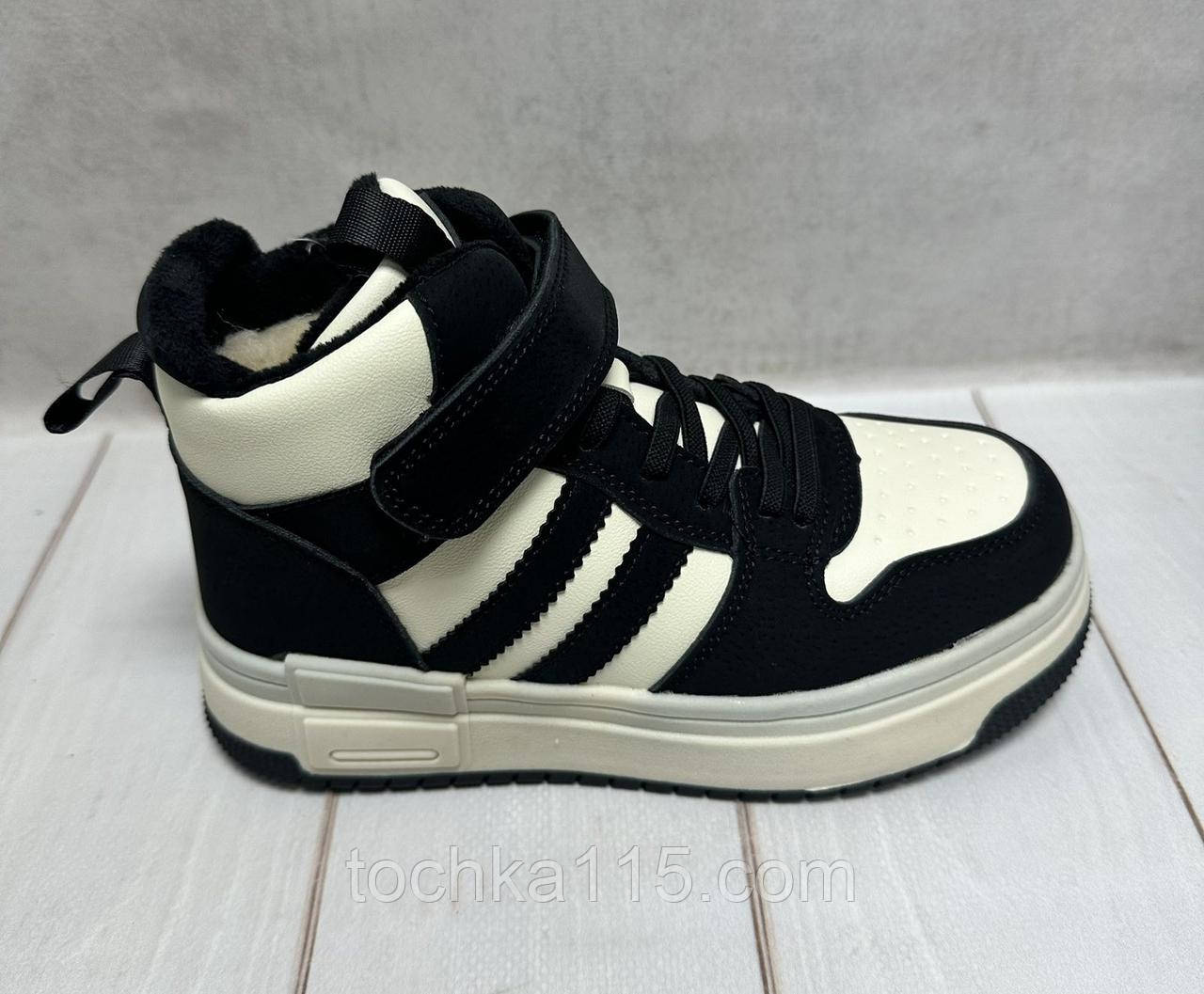 Зимові дитячі кросівки на овчині  Bessky 32-37 чорний, фото 1