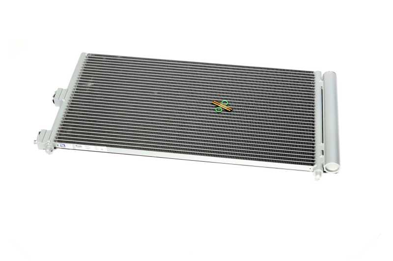 Радіатор кондиціонера Fiat Doblo (119, 223) (01–) 1.9 JTD (Nissens) 94727