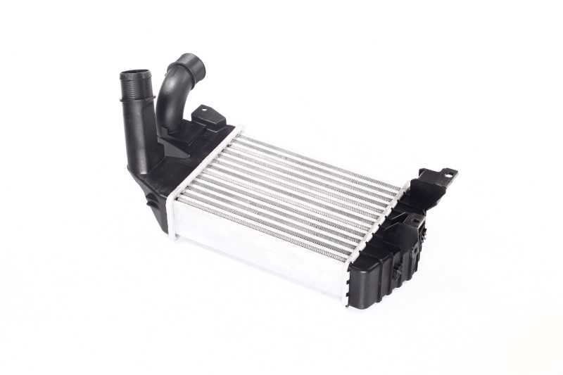 Інтеркулер OPEL Astra H (04-) 1.7 CDTi Nissens 96587