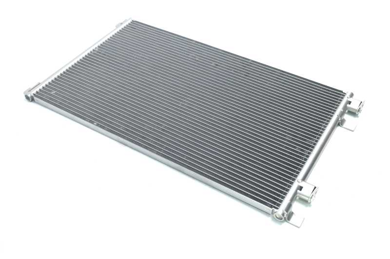 Конденсор кондиціонера Renault Megane II AT/MT 02- (Van Wezel) 43005305