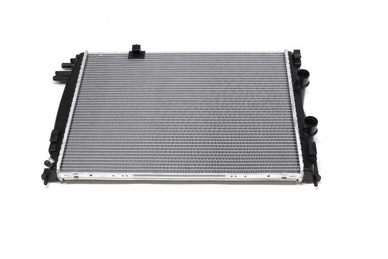 Радіатор охолодження Nissan Qashqai 1.5 DCI 07- (Van Wezel) 13002287