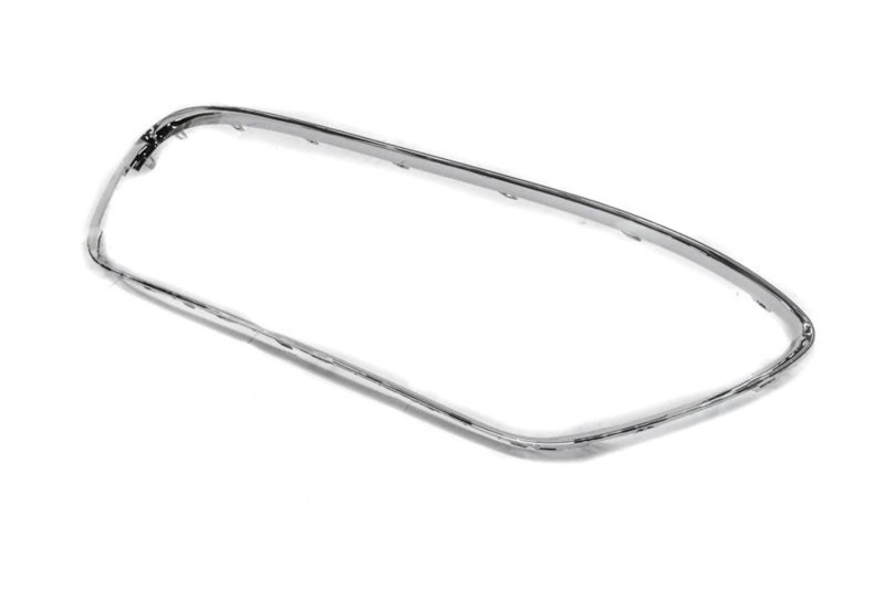 Рамка середньої решітки бампера Ford Fiesta 2009- (TEMPEST) 023 0753 914