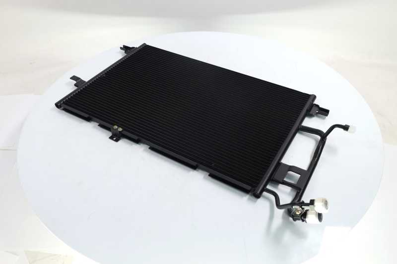 Конденсор кондиціонера Audi A6 2.5TDi 97-04 (Van Wezel) 03005137