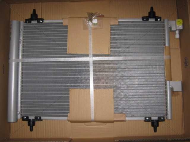 Радіатор кондиціонера Peugeot 407/Citroen C5 (Nissens) 94723