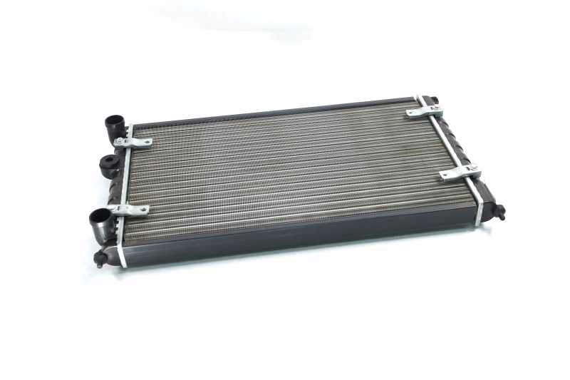 Радіатор охолодження Seat Arosa/Inca/Ibiza2/VW Polo (Van Wezel) 49002023