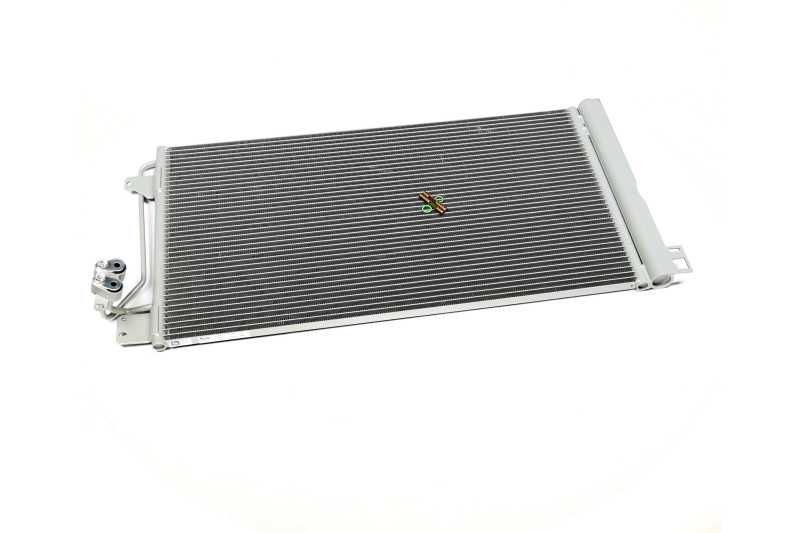 Конденсатор кондиціонера Volkswagen T5 (7H, 7E) (03–) (Nissens) 94604