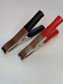 Затискач типу " крокодил " 50 мм в ізоляції чорний червоній довжина -100мм Код/Артикул 2-006