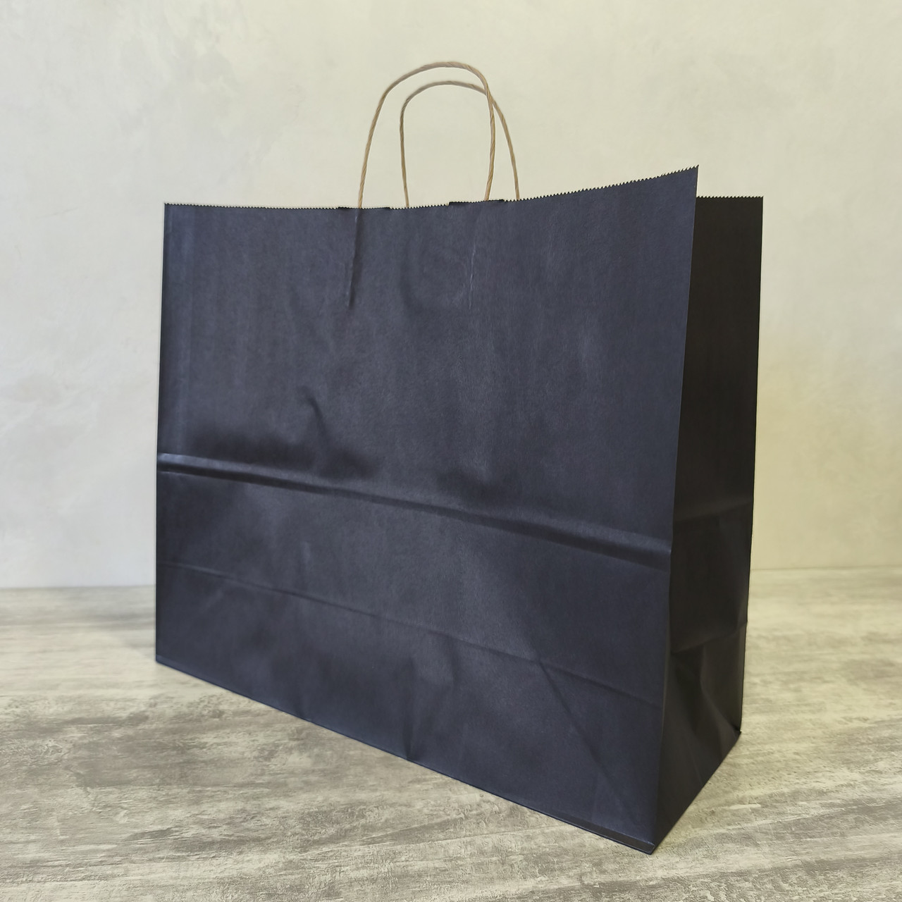 Крафт пакет чорний 400*160*350 мм горизонтальний з бурими ручками, папір 100 г/м2, фото 1