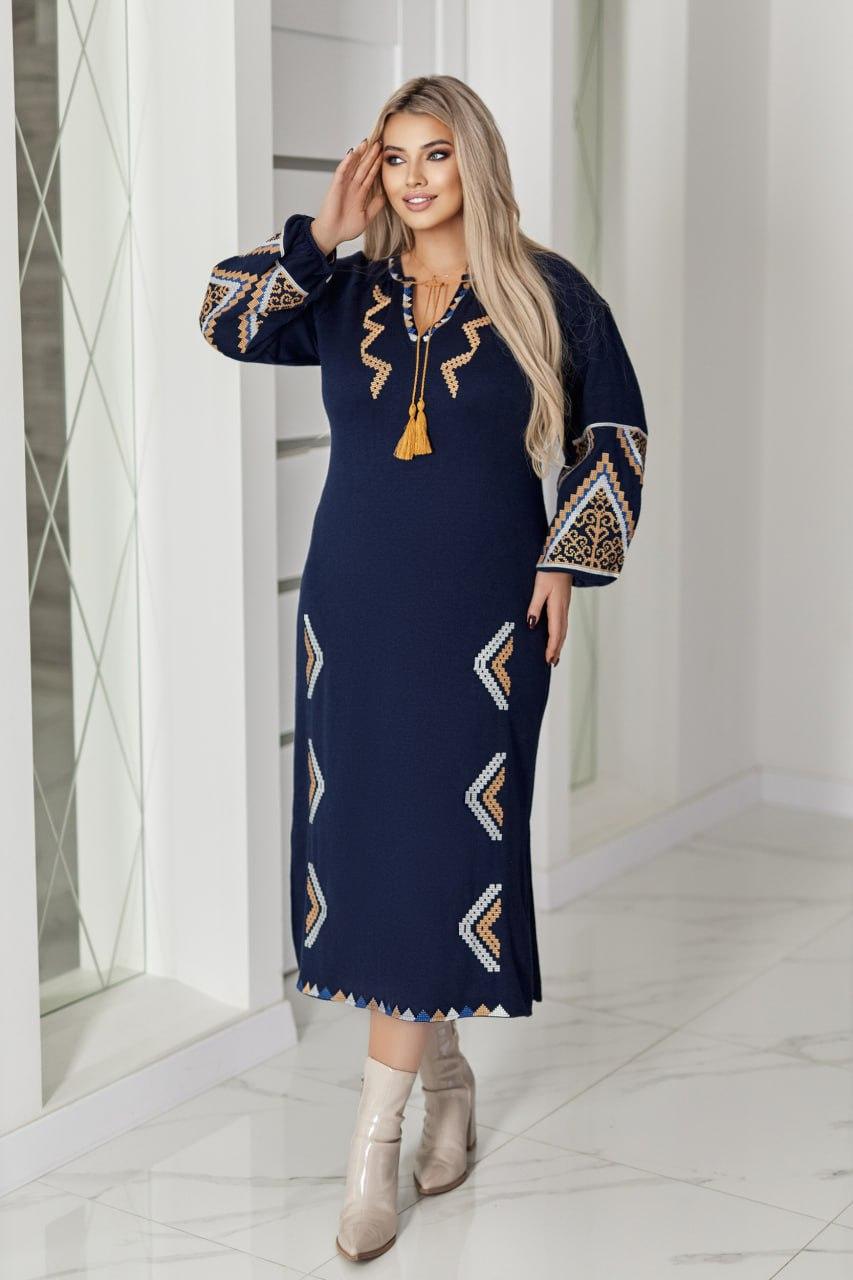 Ангорова сукня з вишивкою, фото 1