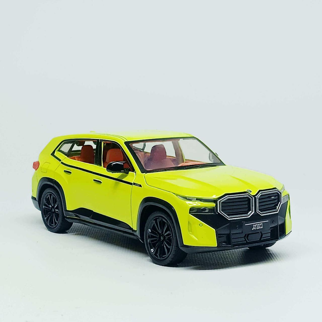 Металева машинка BMW XM Автопром AP7742-1 — світло, звук, відкривні двері, масштаб 1:24, фото 1