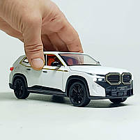Металева машинка BMW XM Автопром AP7742-3 — білий кросовер 1:24 зі світлом і звуком, фото 2