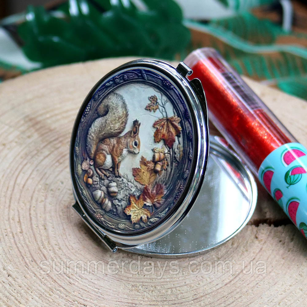Кишенькове дзеркальце Білка з горіхами осінньою, фото 1