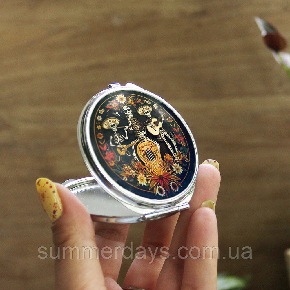 Кишенькове дзеркальце Мексиканські музиканти у вигляді скелетів у сомбреро, фото 1