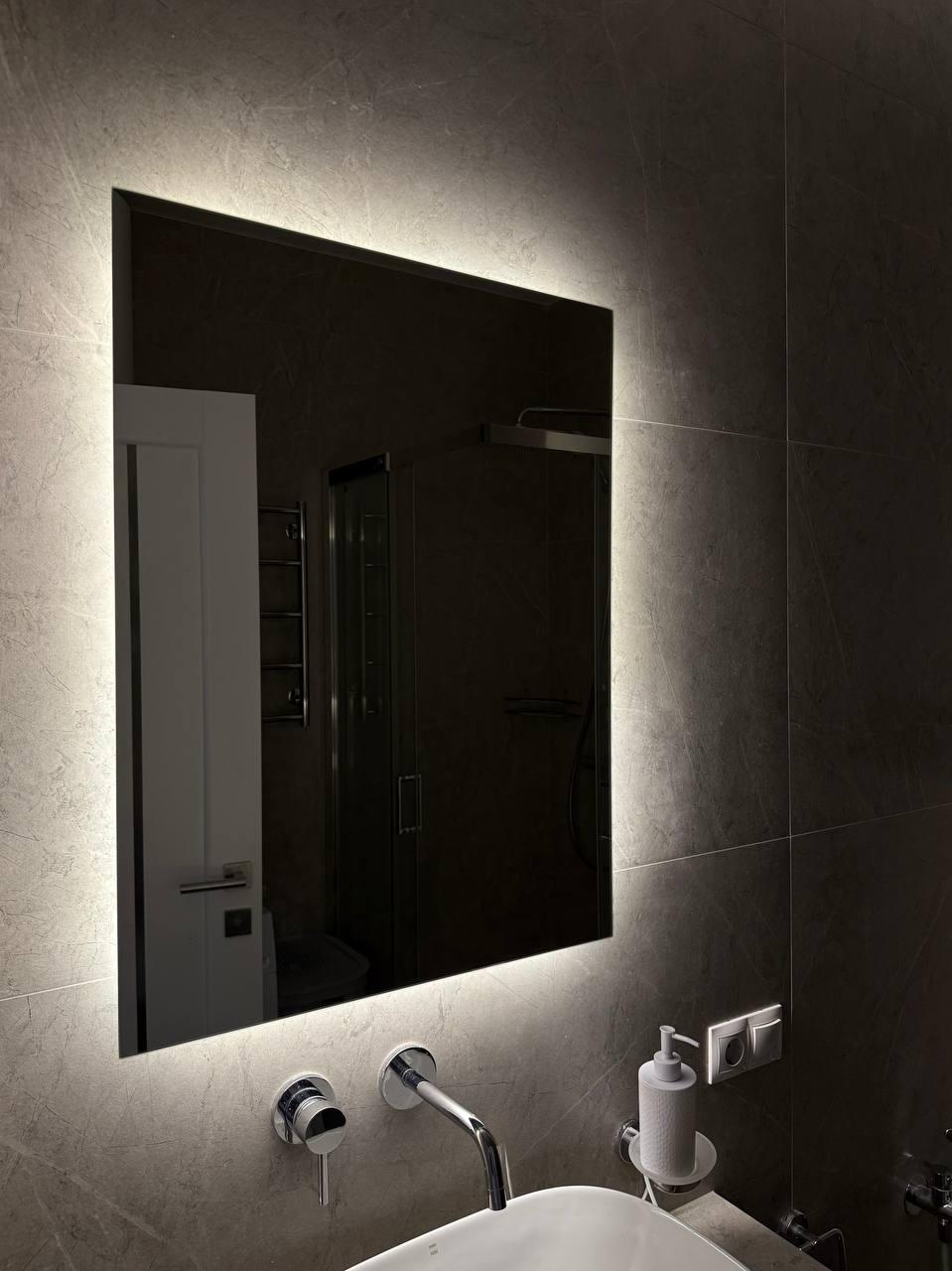 Дзеркало з LED-підсвіткою 80х60 настінне ( Дзеркало з ЛЕД-підсвіткою для ванної кімнати ), фото 1