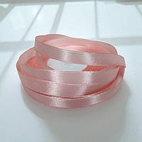 Стрічка атласна однотонна 0,9см. (33 м) світло-персикова