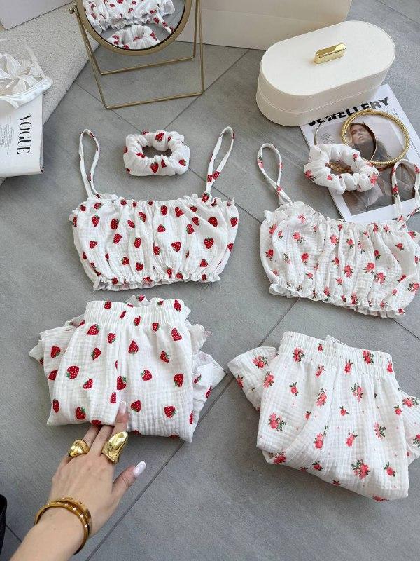 Жіноча піжама; Кольори - принт полуничка, принт квіти, принт тюльпани; Розмір 42-46 ;, фото 1