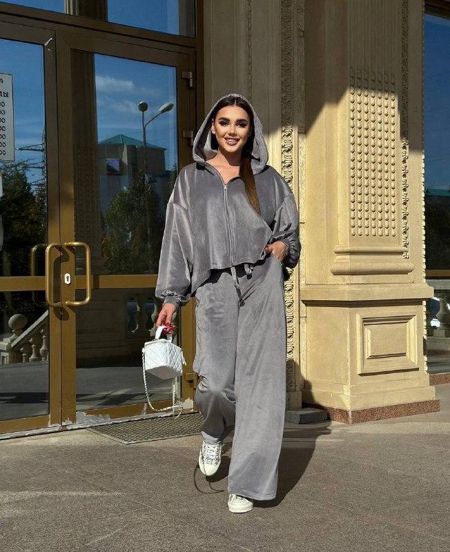 Жіночий костюм 3-ка ; Колір: чорний, мокко, сірий, темно-синій ; Розміри - 42-44 і 46-48 ;, фото 1