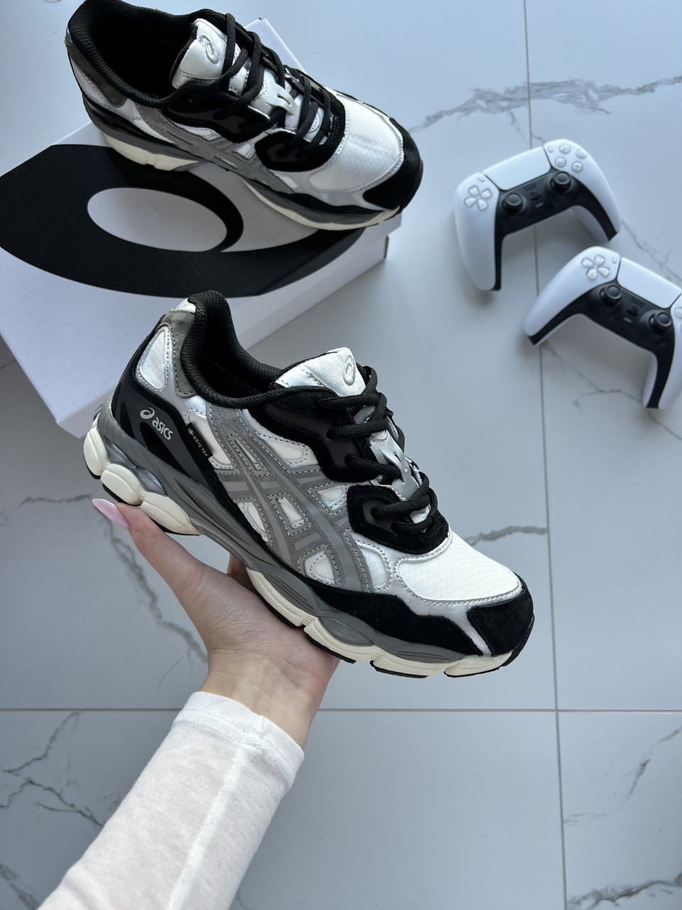 Кросівки чоловічі чорно-білі зимові Asics Gel-NYC Ivory Clay Grey GORE-TEX (22274), фото 1