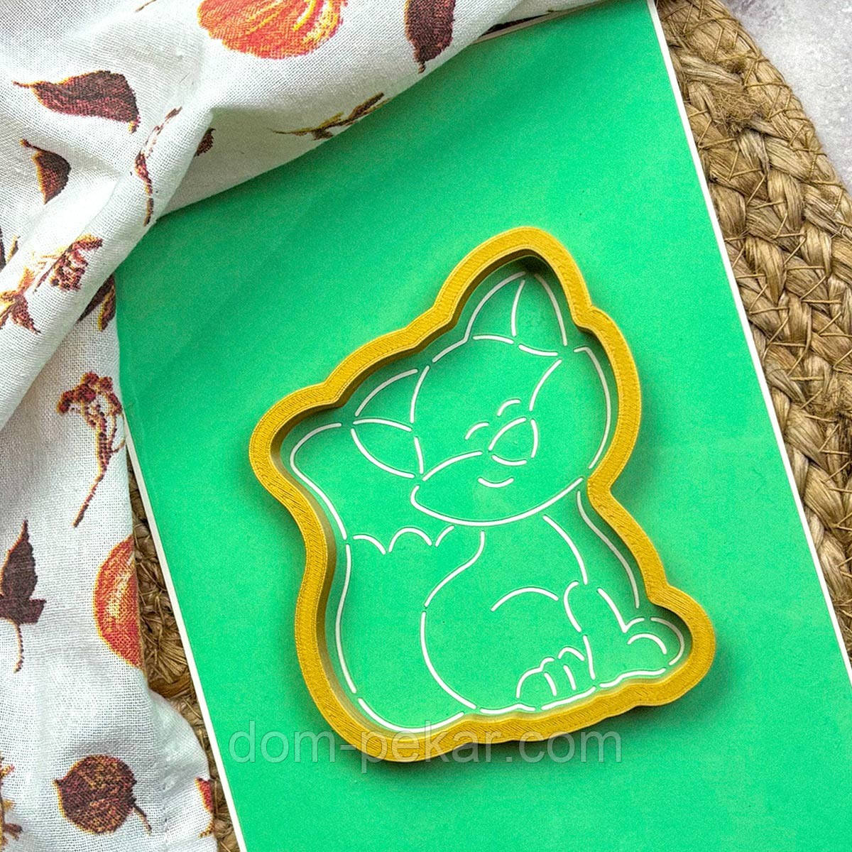 Лисичка вирубка з трафаретом 10*8 см (TR-2)