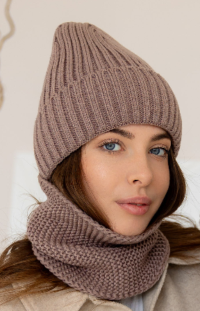 Жіноча в'язана шапка та снуд набір 3 вовна 20% із закотом світло-коричневий, фото 1