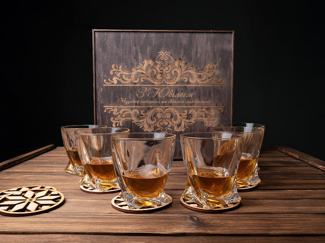 Набір для віскі з каменями для охолодження