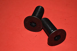 Гвинти DIN 7991 з внутрішнім шестигранником М4