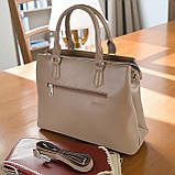 Жіноча сумка через плече каркасна мокко з плечовим ременем з екошкіри вміщує А4, фото 8