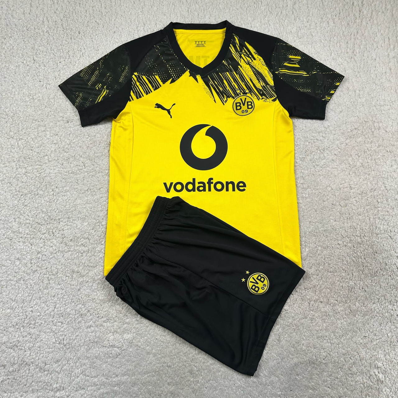Футбольна форма Боруссія Дортмунд 2025-26, фото 1