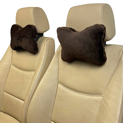 Автомобільні подушки на підголівник з еко-хутра в салон автомобіля Коричневі 2 шт, фото 1