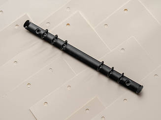 Затискачі для папок меню в ресторанах та кафе. Колір чорний. 230х17мм. Кільце 15мм