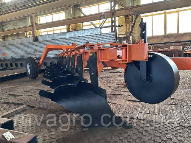 Плуг напівнавісний тракторний ППТ 8-35, фото 1