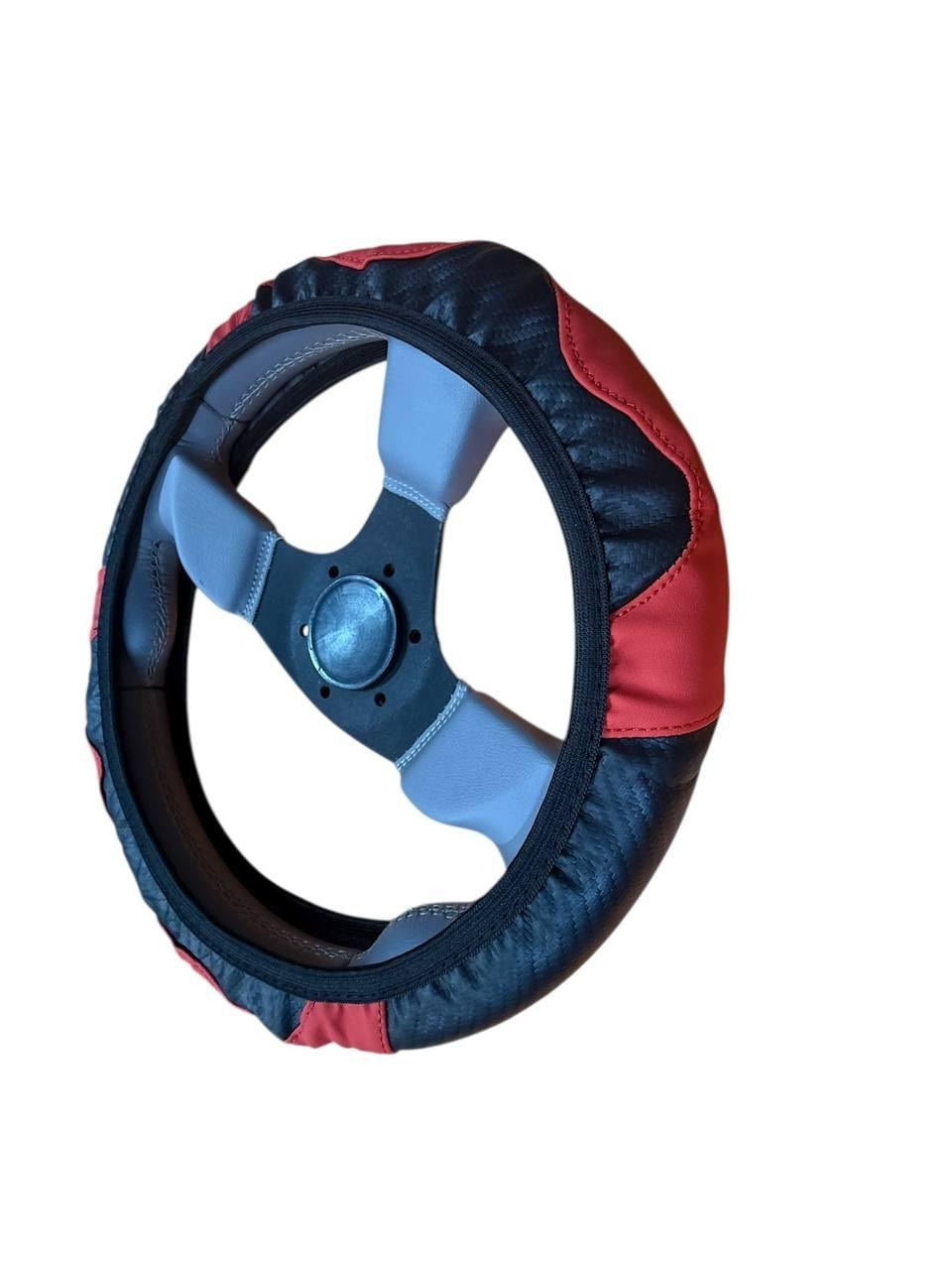 Чохол на кермо. Обплетення на кермо. Чохол карбон з червоним М 37-39 см