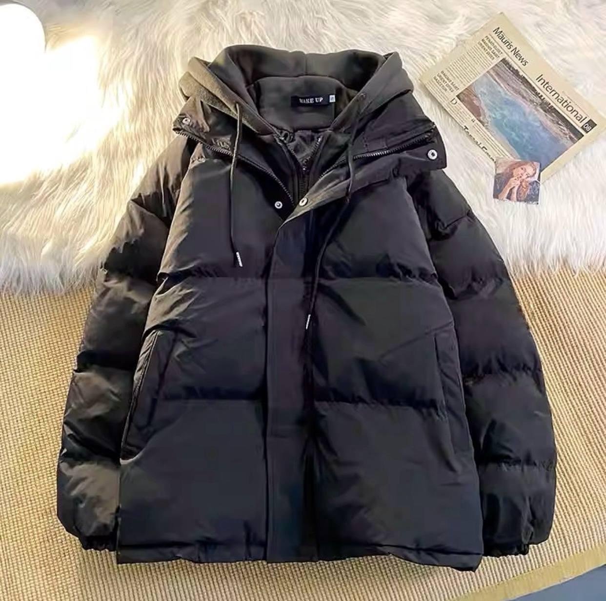 Жіноча стильна базова куртка з вшитим капюшоном зимова тепла курточка на підкладці синтепон 250 осіння, фото 1