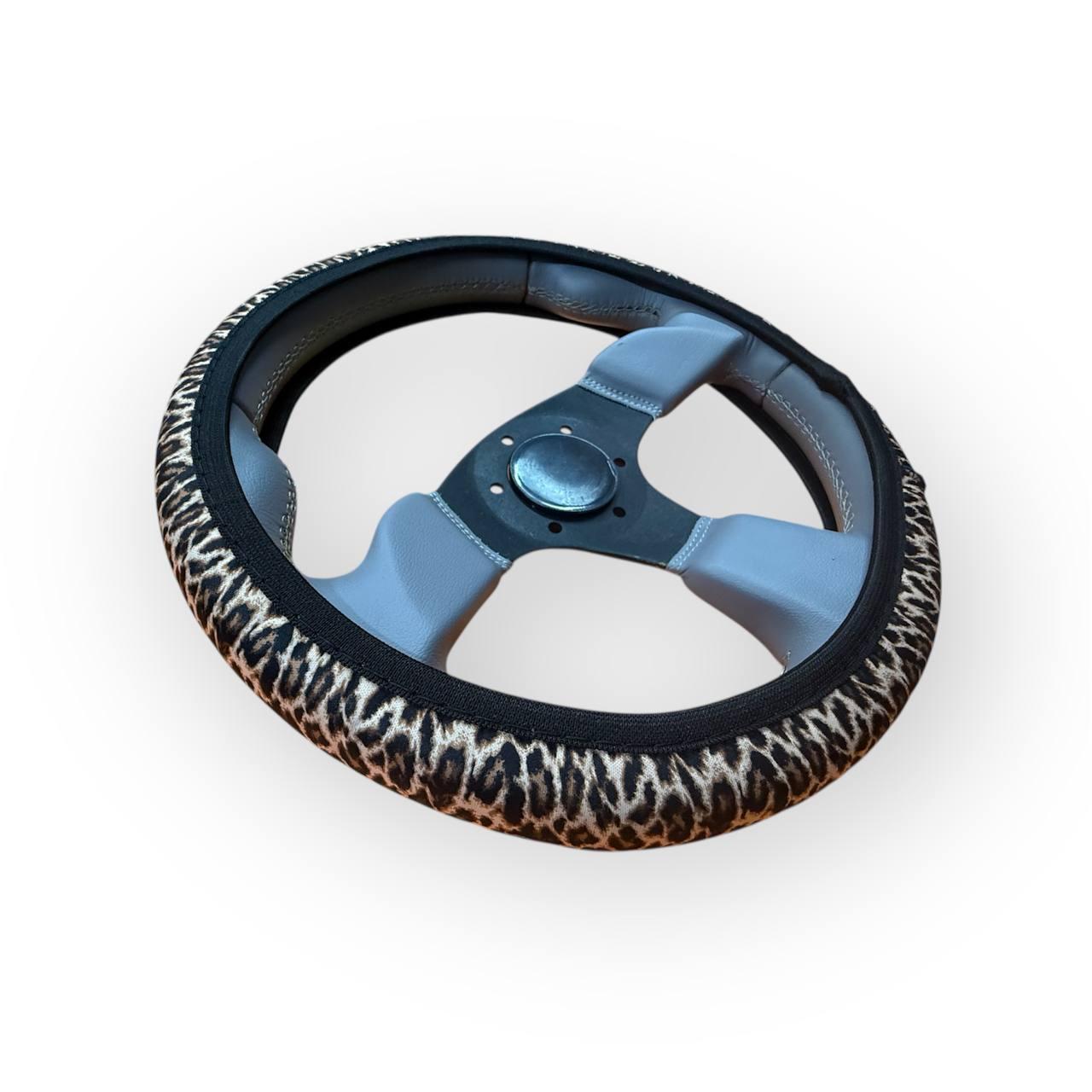 Чохол на кермо. Обплетення на кермо. Чохол анімалістичний принт (леопард) М 37-39 см