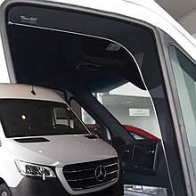 Дефлектори вікон (вітровики) Mercedes Sprinter W907 2018+ (вставні, 2 шт.) (HEKO)