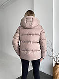 Жіноча коротка зимова куртка пуховик з біопухом і капюшоном пуфер 42-48 бежевий, фото 4
