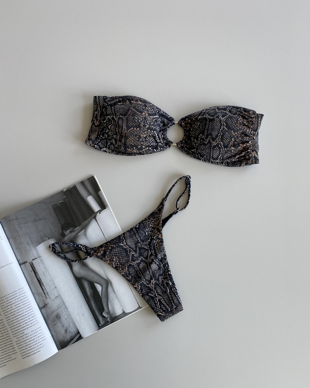 Жіночий купальник бандо Corsica & Yasmin принт пітон у коричневих тонах, фото 1