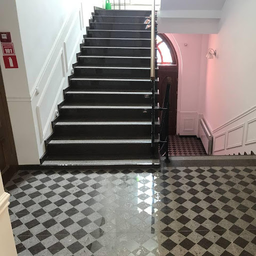 Гранітні сходи від GTKHouse