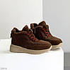 Спортивні замшеві Шоколадні черевики з хутром на бежевій підошві, фото 3