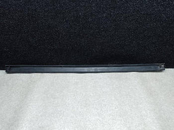 Дефлектор радіатора VOLVO XC70 07-16 (б/у)