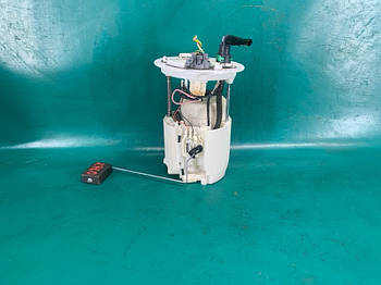 Паливний насос LINCOLN MKX 16-18 3.7 C37PDED 2016 (б/у)