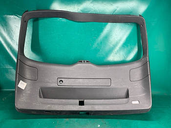 Обшивка крышки багажника AUDI Q5 08-16 CPMB 2.0 TFSI 2014 (б/у)