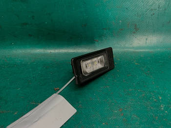 Подсветка номера AUDI Q5 08-16 CPMB 2.0 TFSI 2014 (б/у)