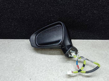 Зеркало LEXUS CT200 11-17 1.8 2ZRFXE 2013 лев. (б/у)