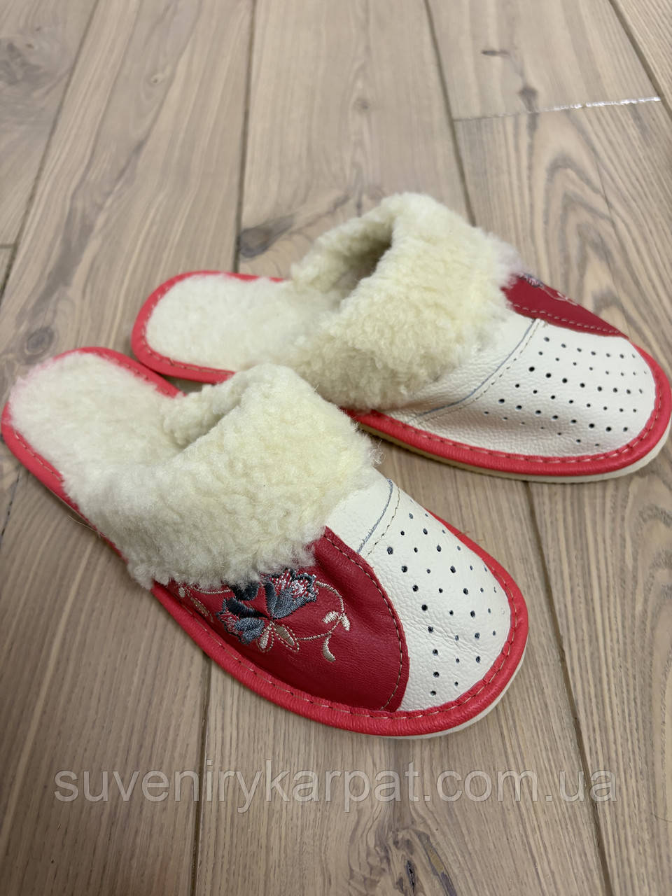 Домашні шкіряні жіночі тапочки з овечої вовни розмір 38,39, фото 1