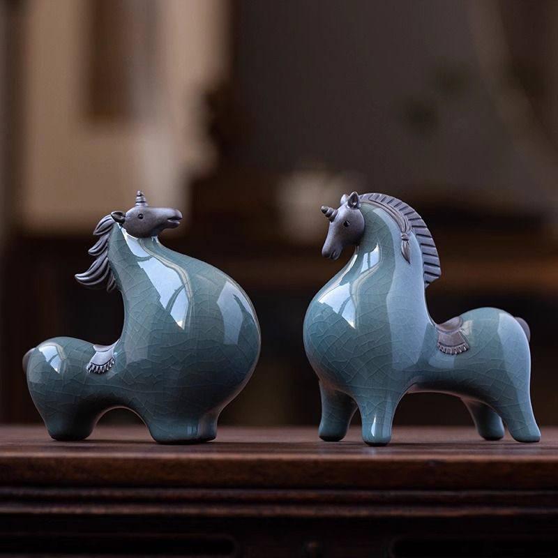 Вишуканий набір статуеток “Парні Коні Гармонії” — символ 2026 року, сили та нових починань. Чудові в ролі декору та подарунка