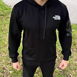 СПОРТИВНІ КОСТЮМИ