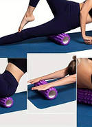 Масажний валик масажер для тіла ніг спини EVA 33 х 12 см з виїмкою під хребет (колір фіолетовий), фото 4