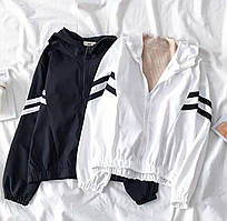 Вітрівка жіноча Модель:1530-071 Кольори: чорний, білий