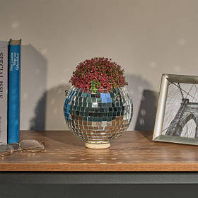 Подвесные корзины для цветов